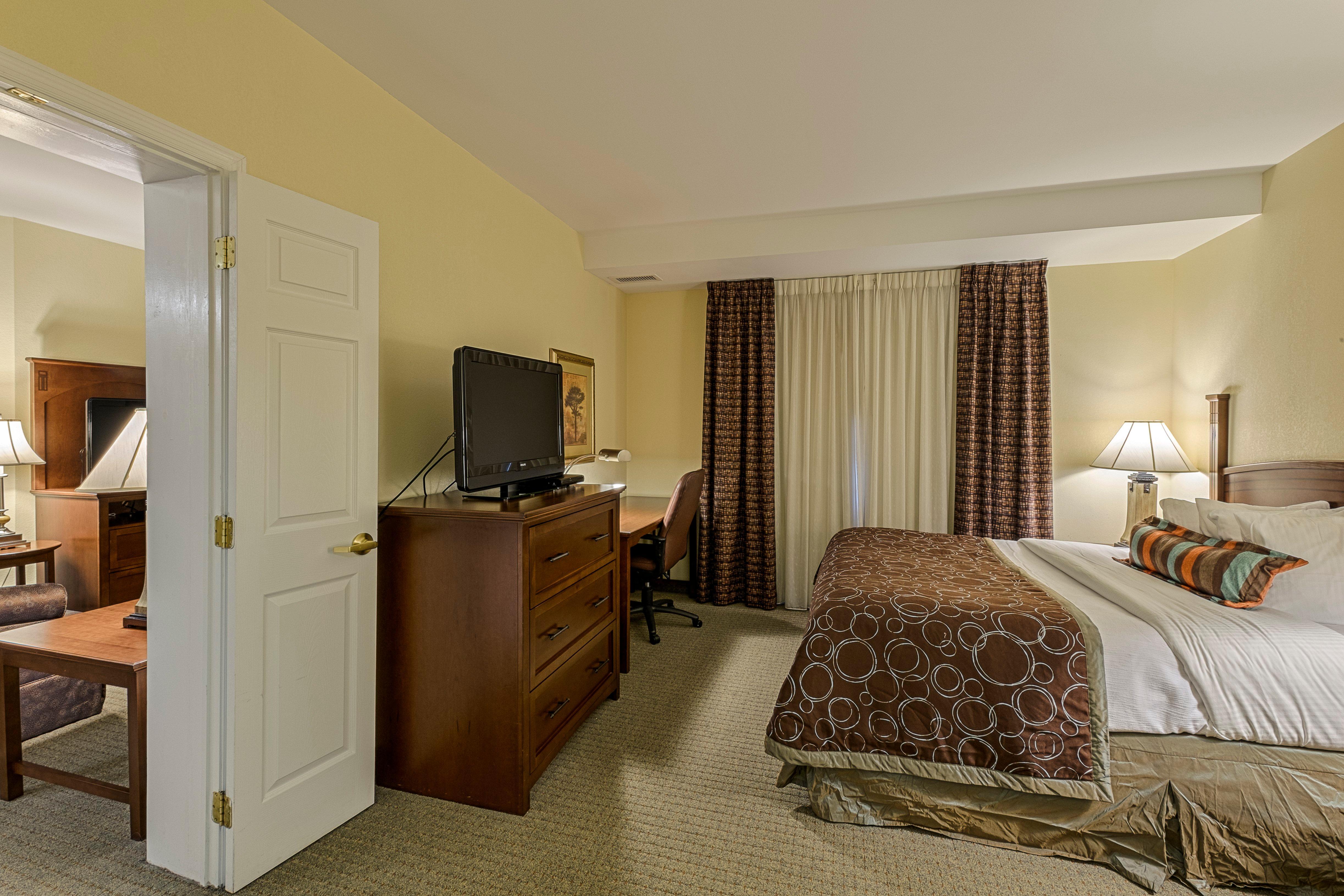 Hotel Staybridge Harrisburg-hershey By Ihg