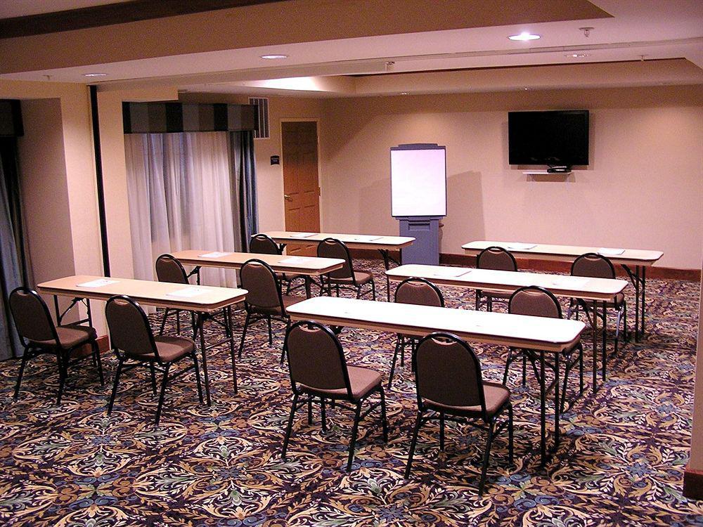 Hotel Staybridge Harrisburg-hershey By Ihg Harrisburg